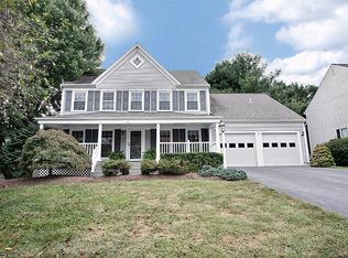 2 Country Creek Ct, Gaithersburg, MD 20878
