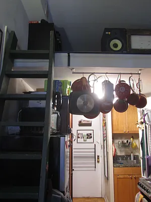 Rented by Beekman Street Realty | media 43