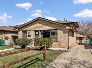 14129 S Hoxie Ave, Burnham, IL 60633