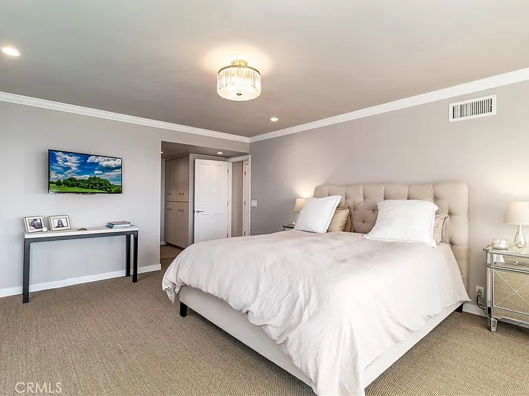 3546 Berry Dr — Photo 23