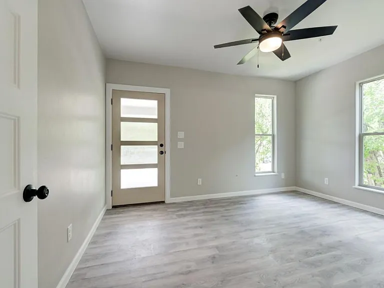 222 S University Blvd #5 — Photo 16