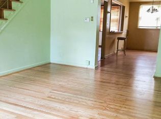 421 1/2 E Slocum St, Philadelphia, PA 19119