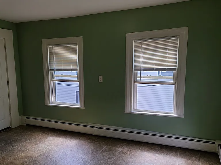 207 Pine St #209 — Photo 3