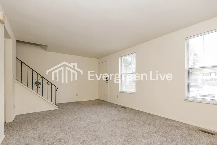 7973 Mount Hood — Photo 4
