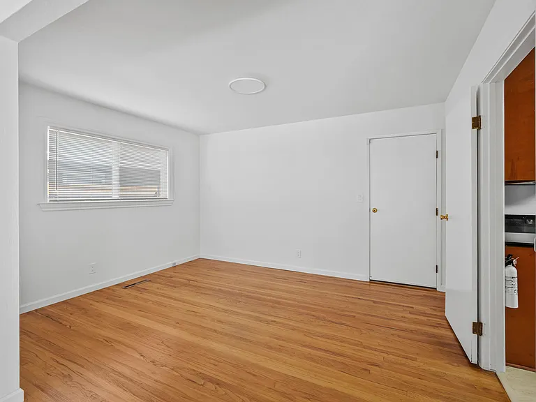4623 Borina Dr — Photo 14