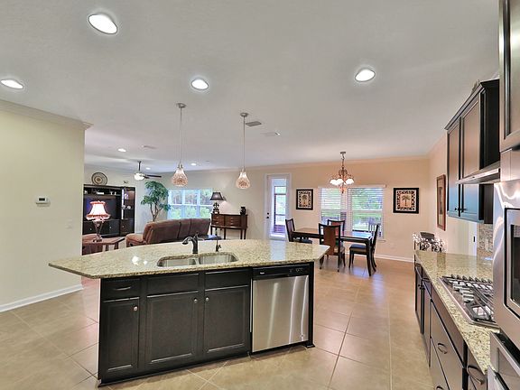 4th image of 183 Pescado Dr