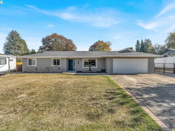 12011 NW 35th Ave, Vancouver, WA 98685