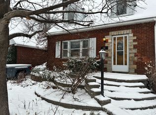 58 Clegg St S, Ottawa, ON K1S0H8