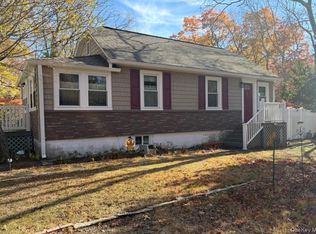 1 Tiana Dr, Sound Beach, NY 11789