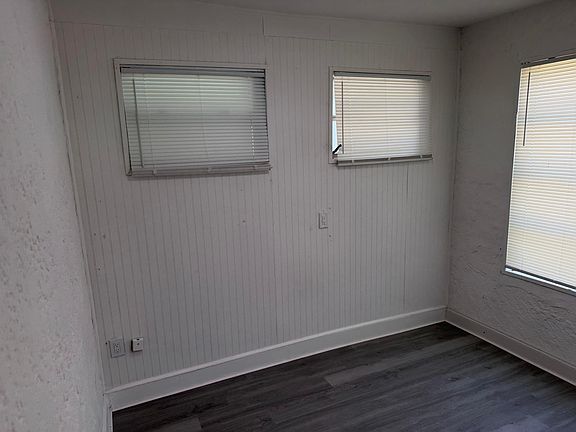 3rd image of 326 N 14th Street