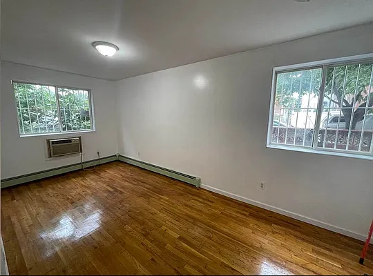 Rented by Voro, LLC | media 4