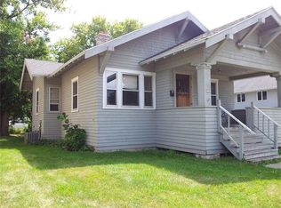 414 Wisconsin St, Oshkosh, WI 54901