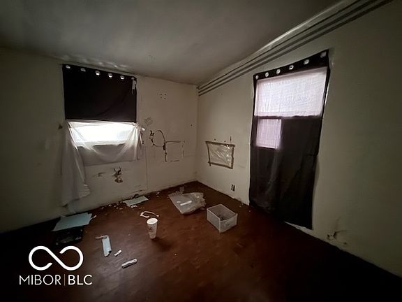 5th image of 3758 E Pleasant Run Parkway North Dr