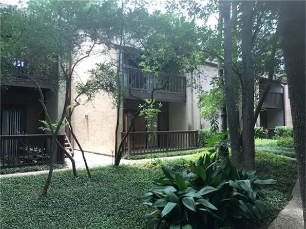 11711 Memorial Dr APT 83, Houston, TX 77024