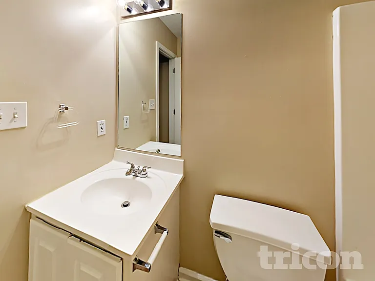 6405 Cardiff Ln — Photo 15