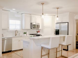 6246 Town Hill Ln, Dallas, TX 75214