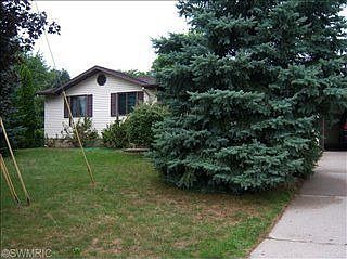 2nd image of 335 W Benson St