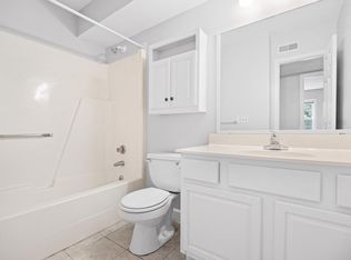 5645B Hornaday Rd, Greensboro, NC 27409