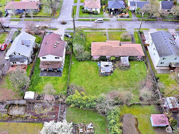 5th image of 4422 S Myrtle Street