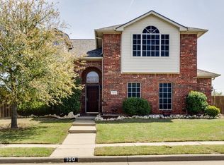 100 Sierra Trl, Justin, TX 76247