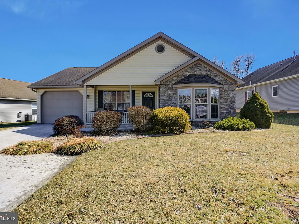84 Lantern Ln, Shippensburg, PA 17257 Zillow