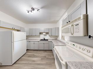 105-107 W Oak St, Sparta, WI 54656