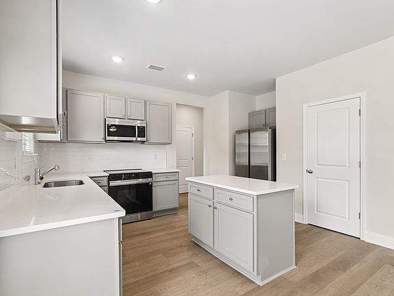 3rd image of 1717 Panola Rd #5485