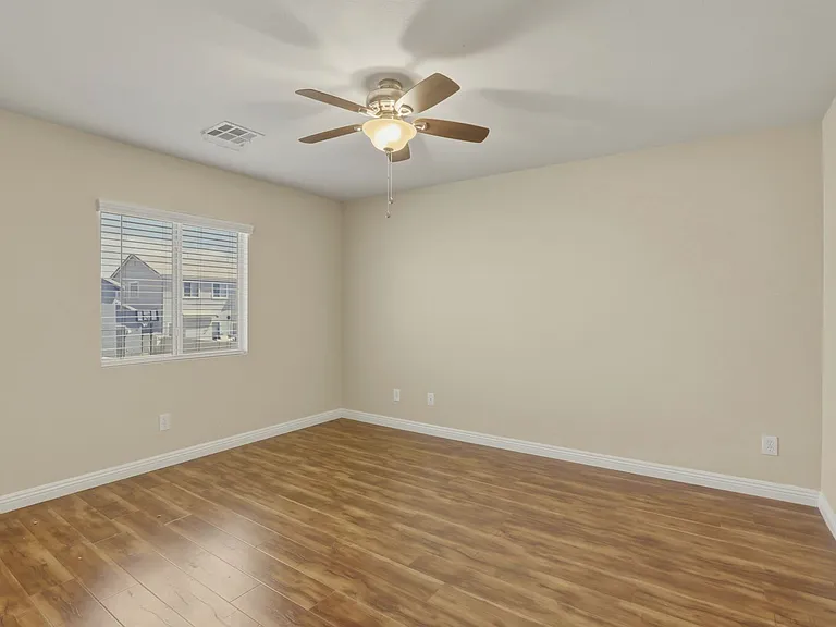 724 Picasso Picture Ct — Photo 29