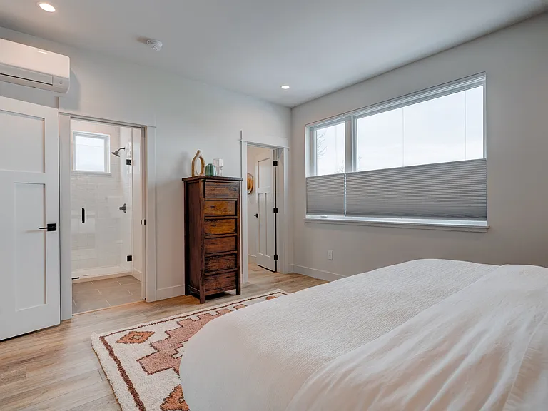 601 E Bryant St — Photo 19