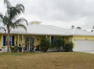 7005 Hibiscus Rd, Fort Pierce, FL 34951