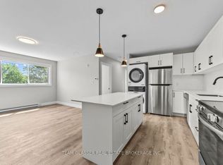 400 Scenic Dr UNIT 13, London, ON N5Z 3A8