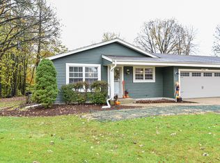 S80W16995 Dlynn Ct, Muskego, WI 53150