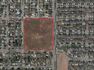 1329 S Frankwood Ave, Reedley, CA 93654