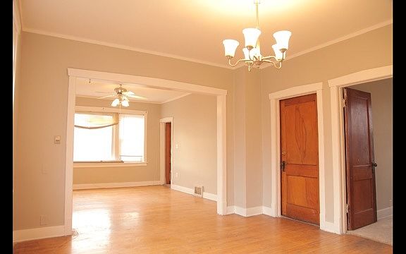 2nd image of 13843 S School St