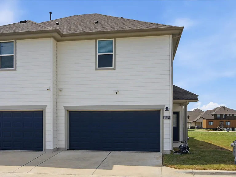 135 Pinnacle Ln #A — Photo 20