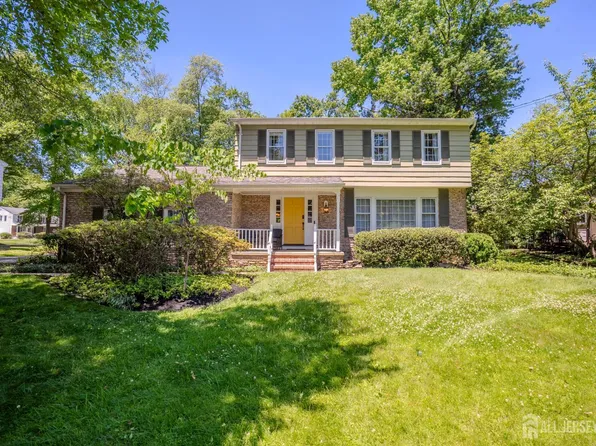 31 Merion Pl, Lawrence Township, NJ 08648