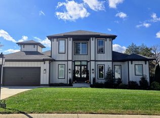 1824 River Breeze Dr, Soddy Daisy, TN 37379