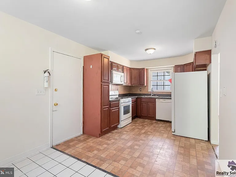 353 Blackwood Clementon Rd — Photo 7