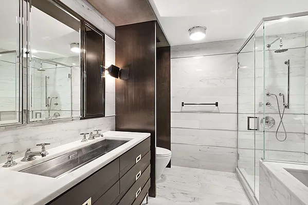 Rented by Vornado Realty Trust | media 25