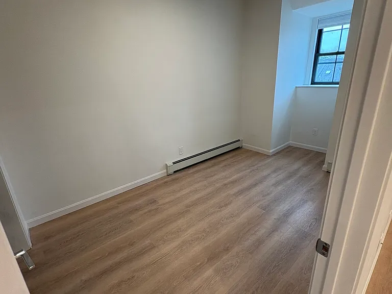 521 Massachusetts Ave #5 — Photo 8