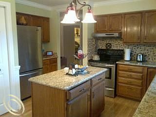 4th image of 22660 Valerie St