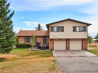 1723 Silver Spur Rd, Cheyenne, WY 82009