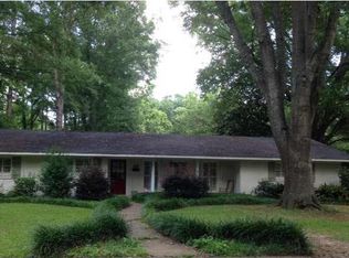 5034 Canton Heights Dr, Jackson, MS 39211