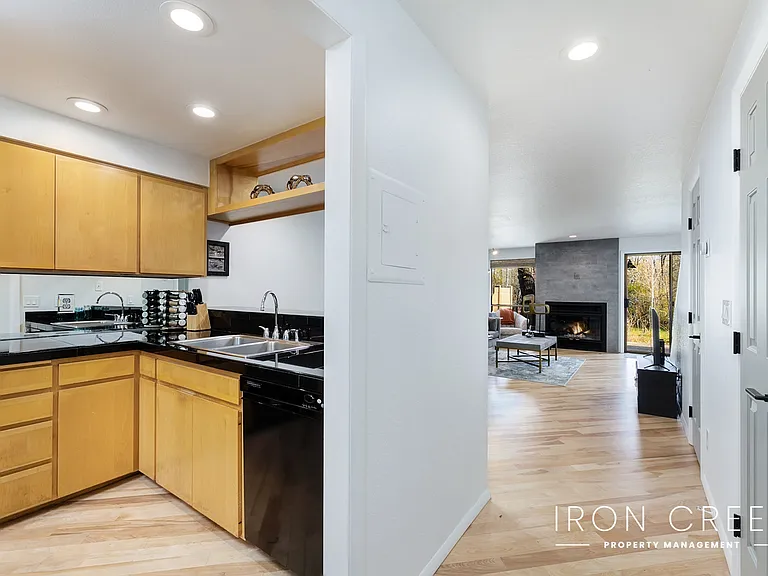 1952 S Wood Duck Ln — Photo 6