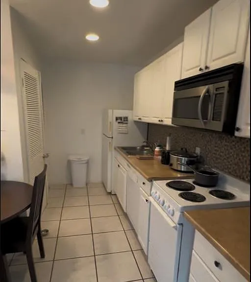 231 Opal St #6 — Photo 2