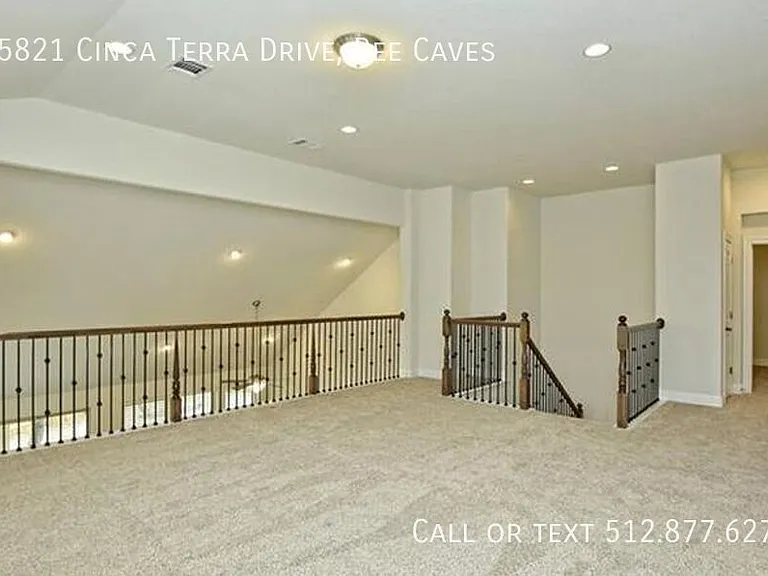 15821 Cinca Terra Dr — Photo 17