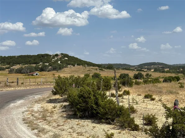 4 County Road 154 E, Gatesville, TX 76528