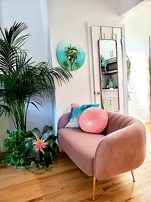 Rented by J PRESTON AND ASSOCIATES INC | media 22