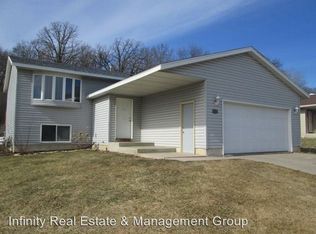 2737 Knollwood Dr SE, Rochester, MN 55904