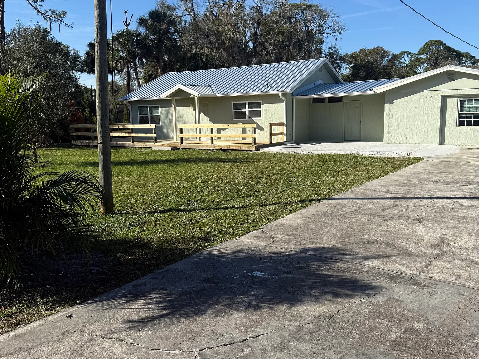483 Church St — Photo 2
